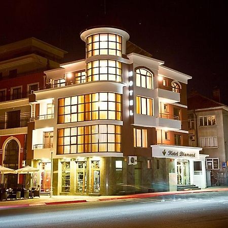 Hotel Diamond Kazanlŭk Exterior foto